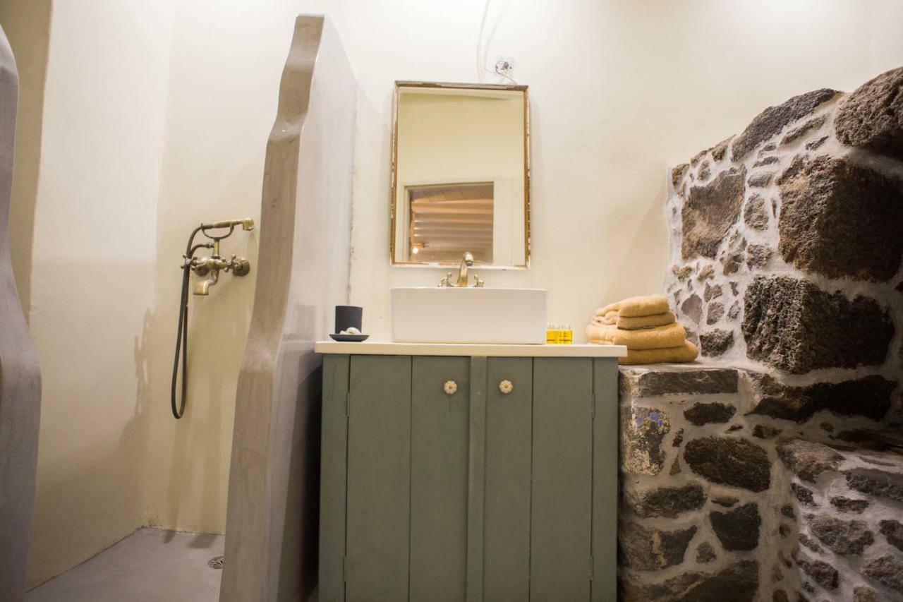 Вілла Pyrgos Stone House Emporeios  Екстер'єр фото